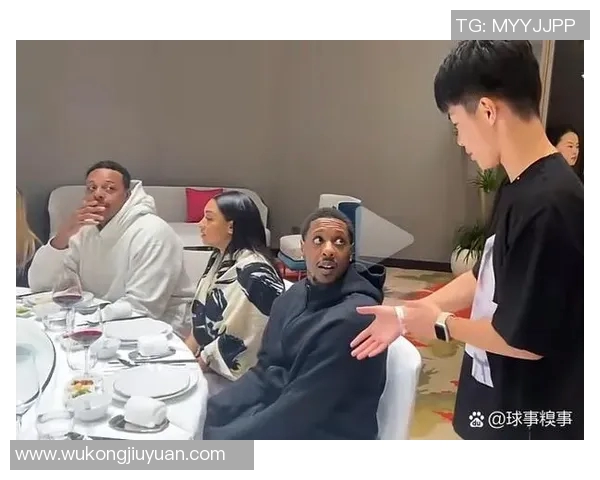 球星退役后转行主播，人气不减反增