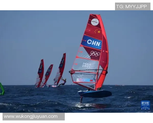 中国队晋级奥运帆船决赛，比赛画面美如画